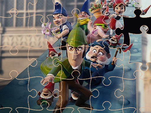 Play Sherlock Gnomes Jigsaw